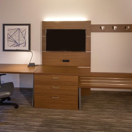 Holiday Inn Express & Suites - Seattle South - Tukwila By Ihg Exteriör bild