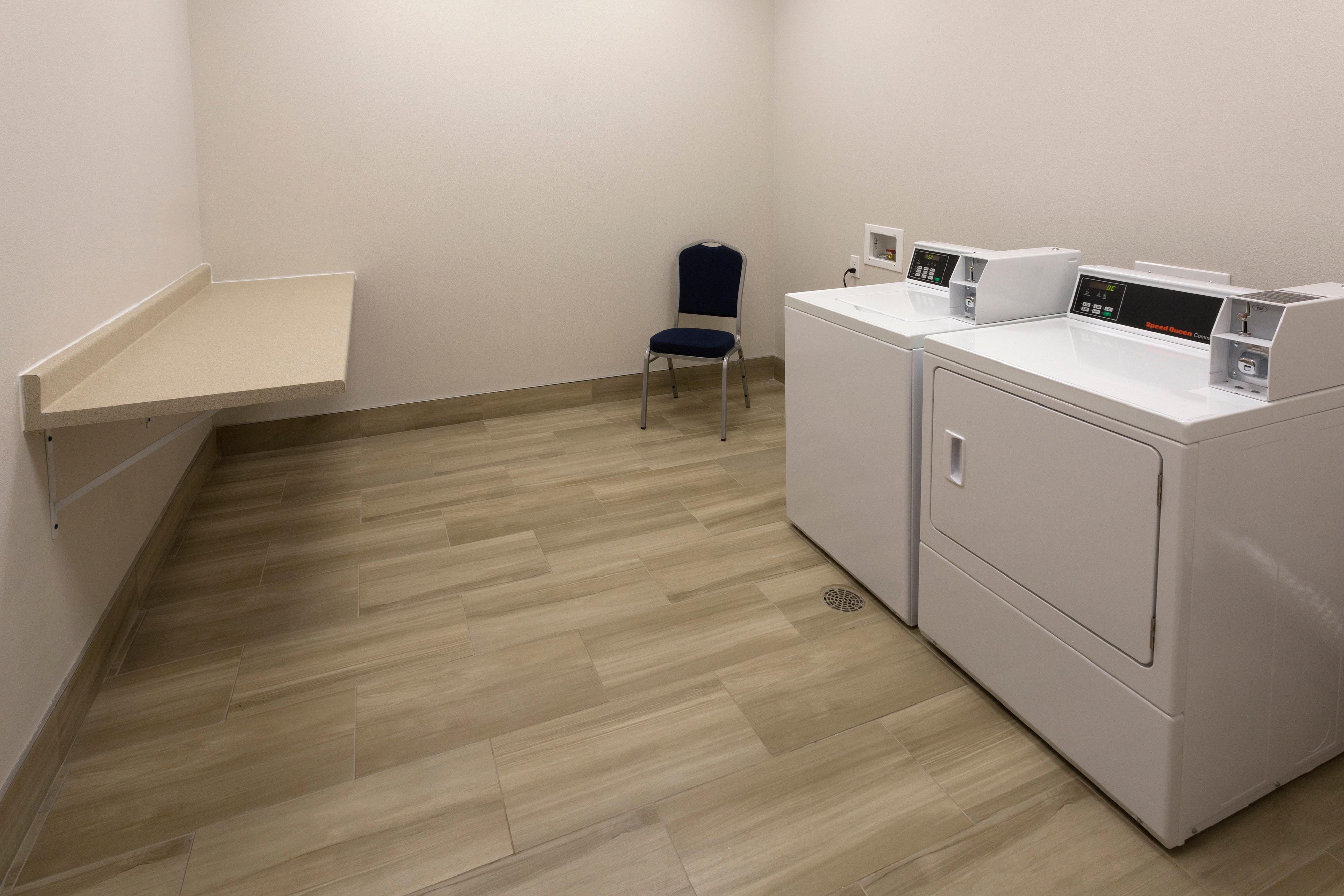 Holiday Inn Express & Suites - Seattle South - Tukwila By Ihg Exteriör bild